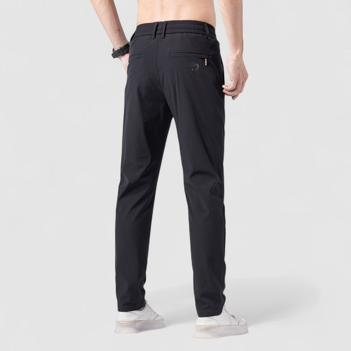 VIO | ウルトラストレッチスリムフィットパンツ