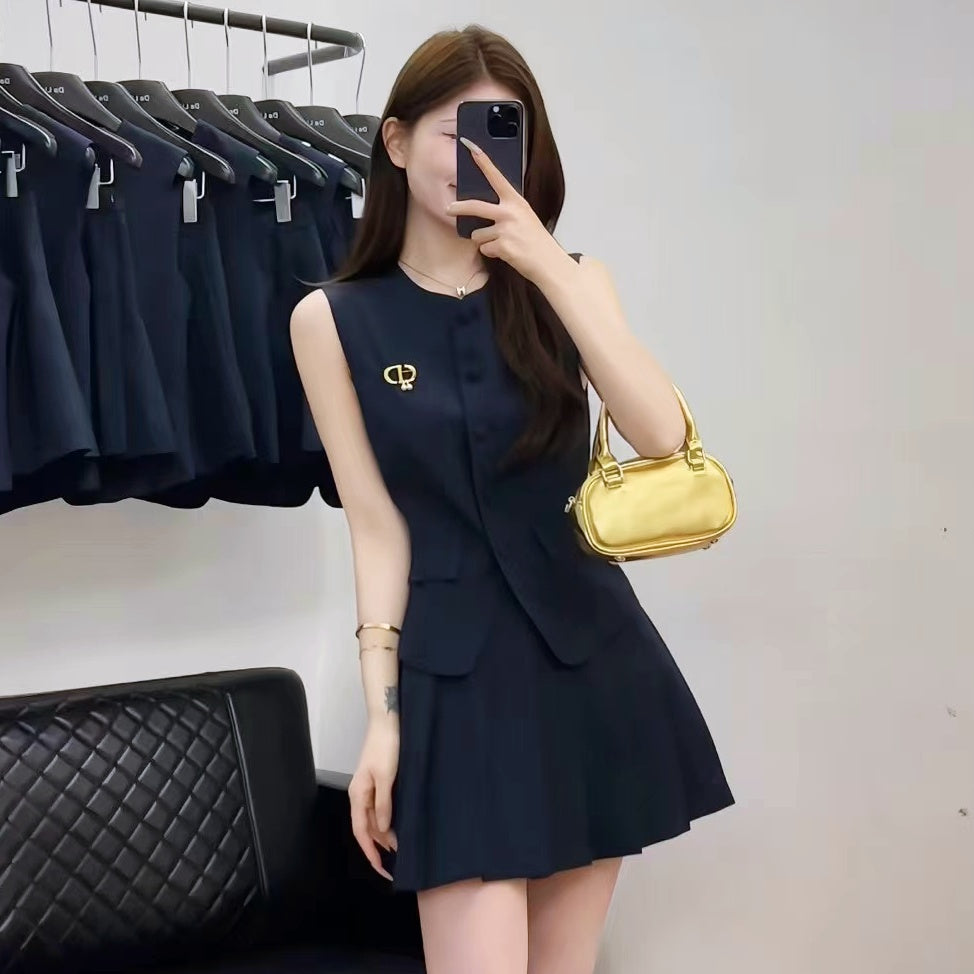 ベストプリーツスカートセットアップ