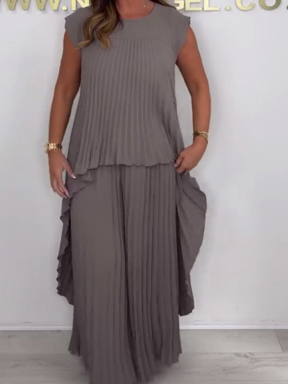 Blithe – プリーツ入りミディトップとワイドレッグパンツ