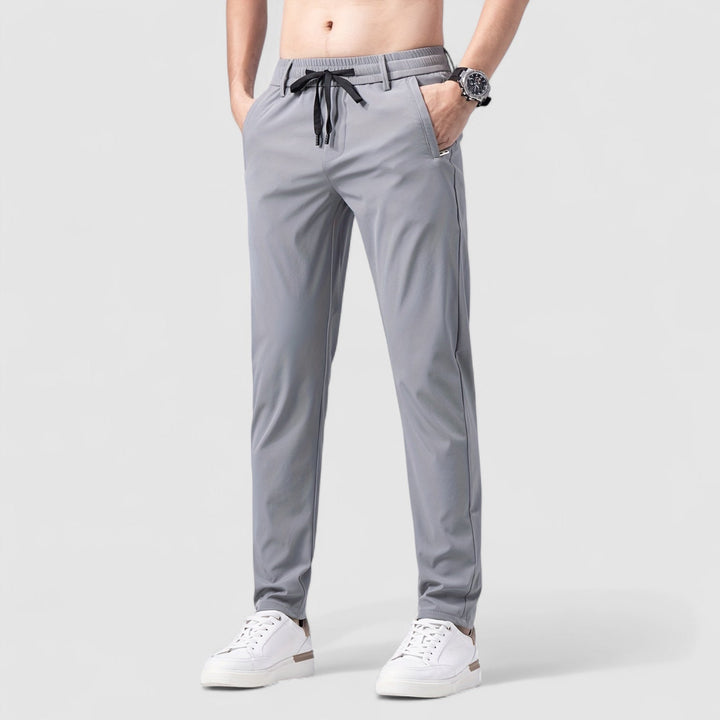 VIO | ウルトラストレッチスリムフィットパンツ