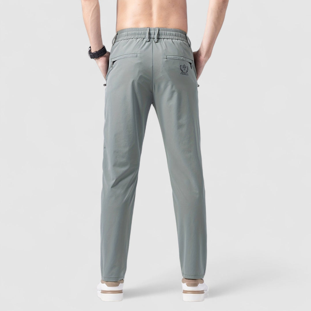 VIO | ウルトラストレッチスリムフィットパンツ