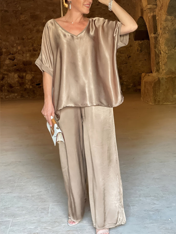 Ashlee - エレガントな半袖ツーピースセット