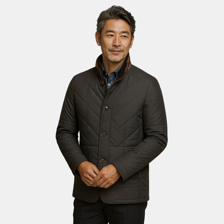 NOAH |  洗練されたライトアウター