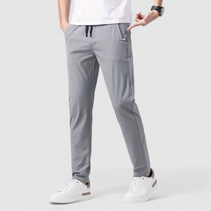 VIO | ウルトラストレッチスリムフィットパンツ