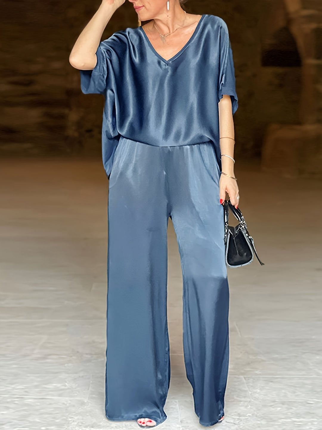 Ashlee - エレガントな半袖ツーピースセット