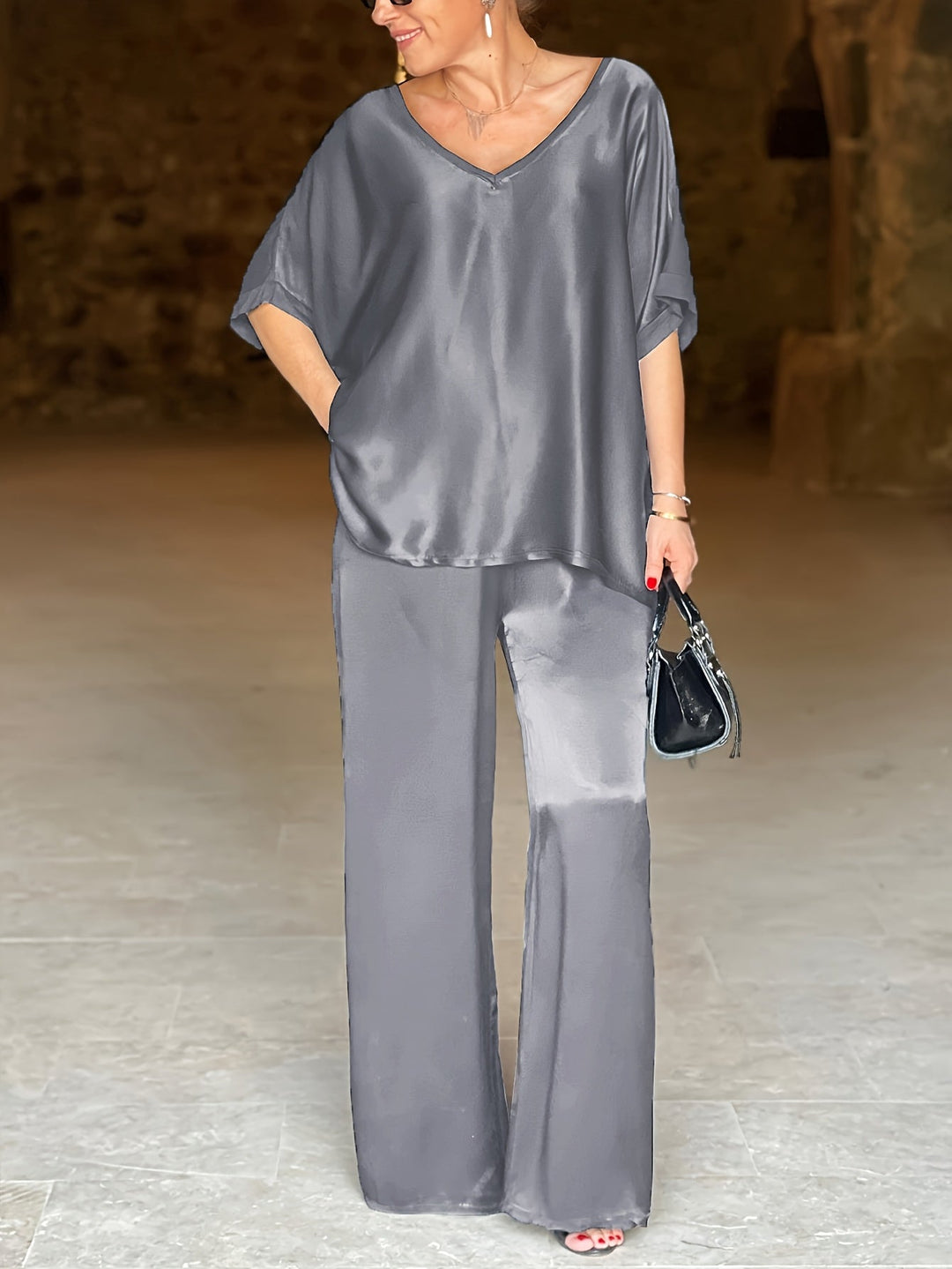 Ashlee - エレガントな半袖ツーピースセット