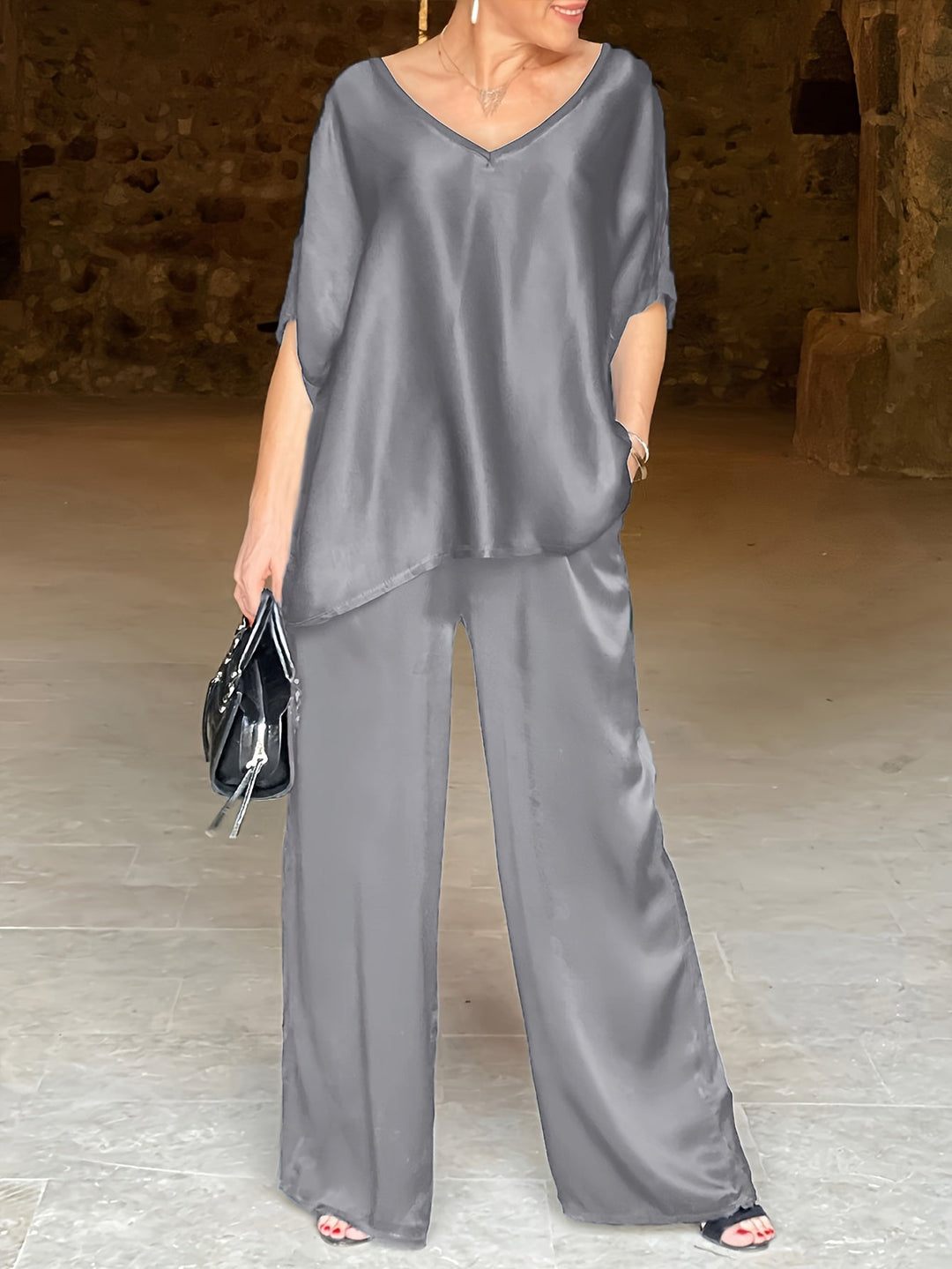 Ashlee - エレガントな半袖ツーピースセット