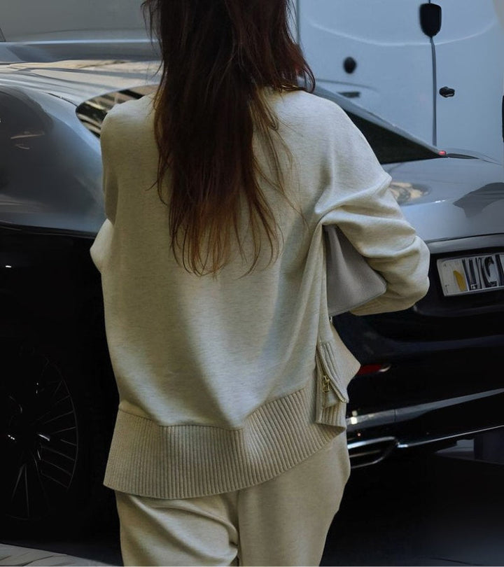 Blandine - ニットツーピースセット タートルネックセーターとワイドレッグパンツ