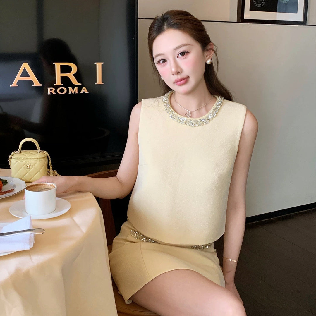 ノースリーブビジューミニスカートセットアップ