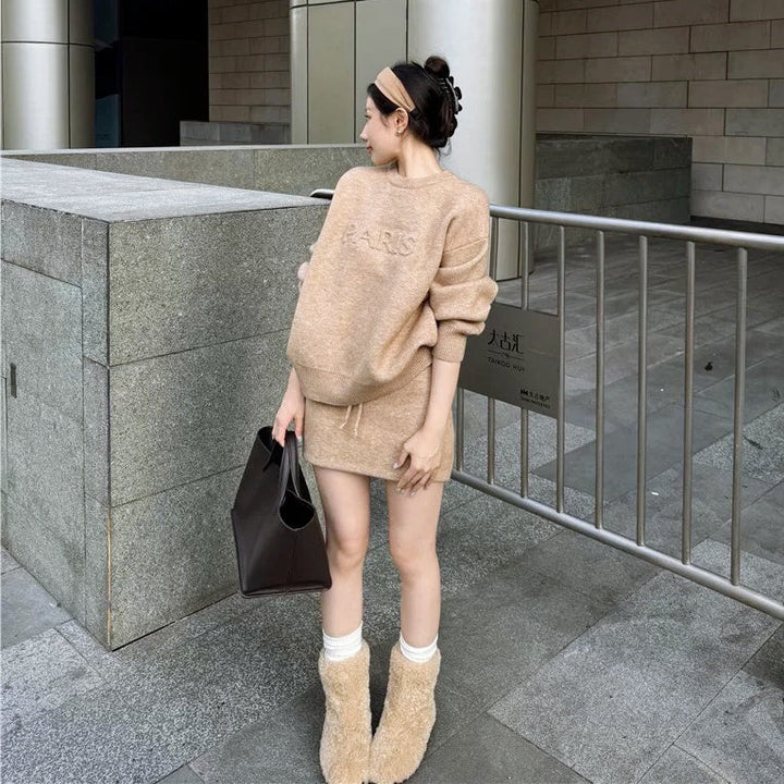 PARISロゴニットスカートセットアップ