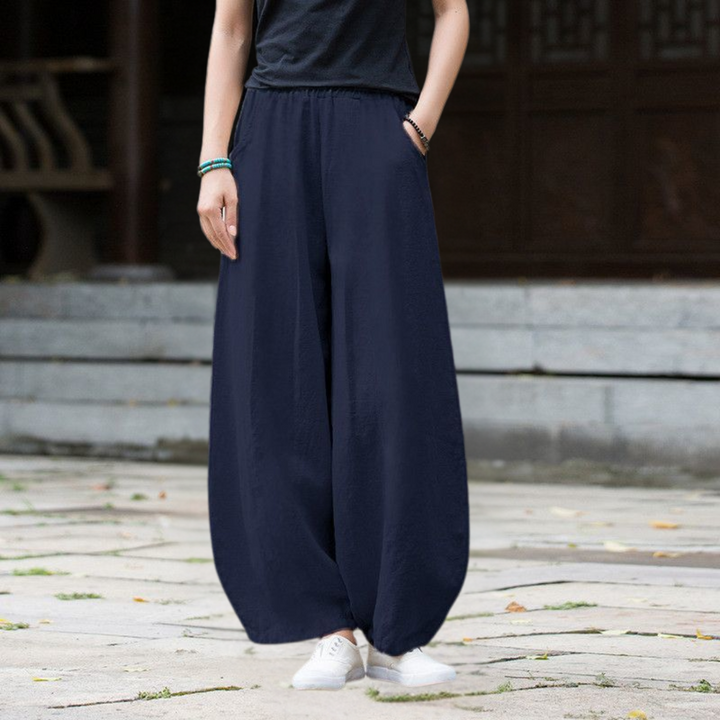 エレガントなプレーンリネンワイドレッグパンツ
