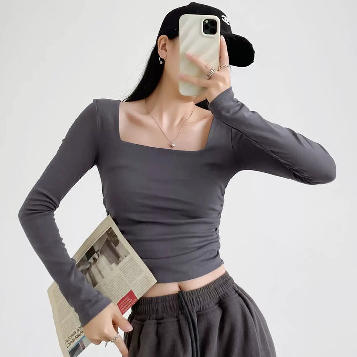 スクエアネックロングスリーブトップス