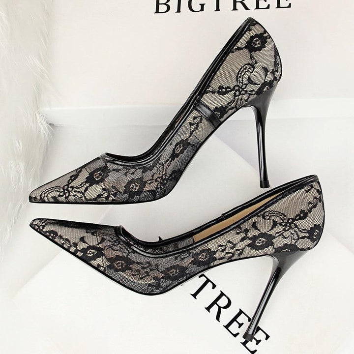 シースルーレースパンプス