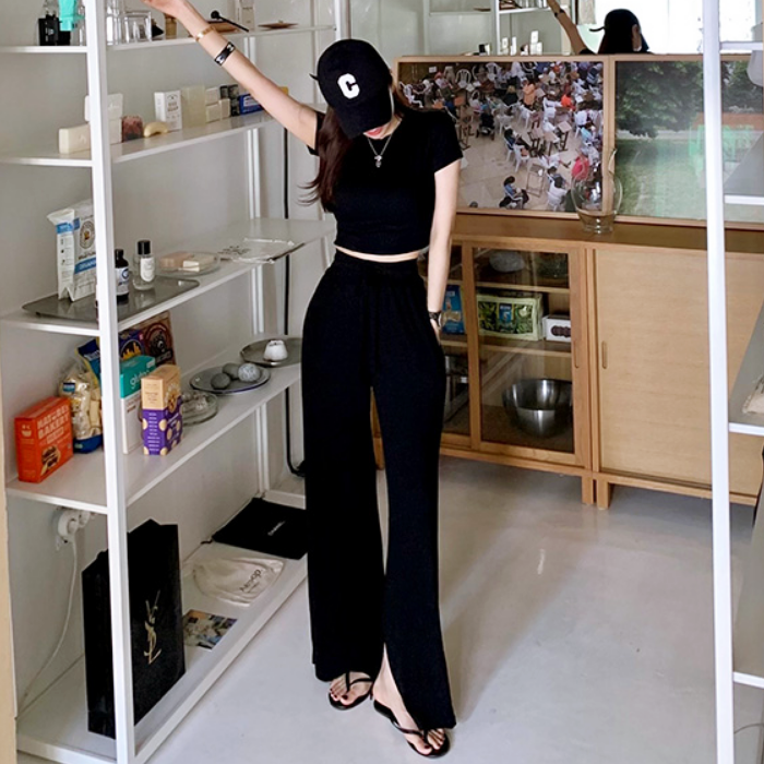 カジュアルTワイドパンツセットアップ