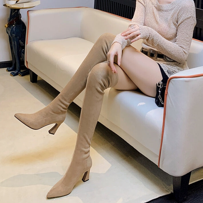 ポインテッドトゥベルベットニーハイブーツ