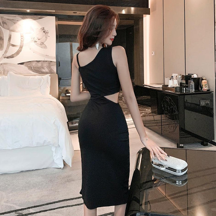 アシンメトリースリットドレス