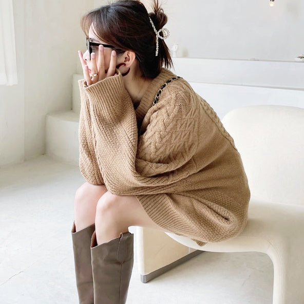 ケーブルニットワンピース