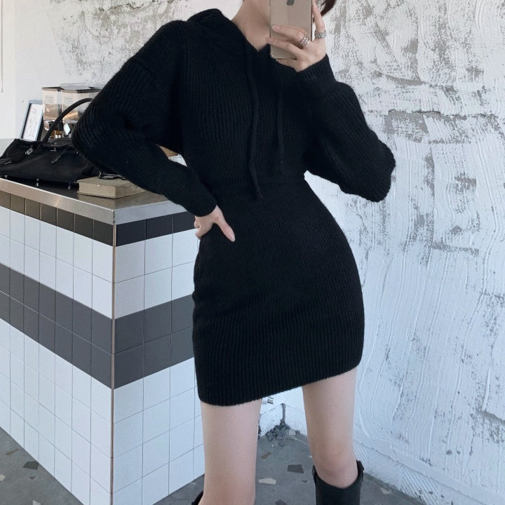 フーディーニットスリムワンピース