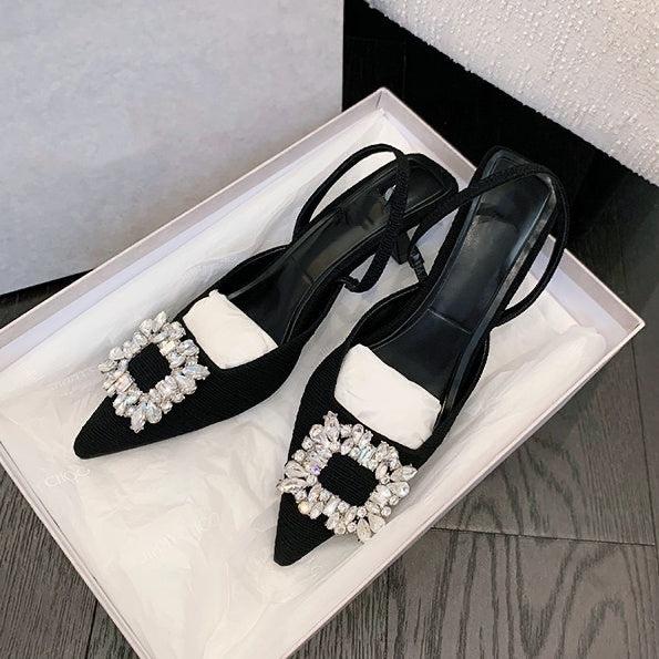 バックルビジューパンプス