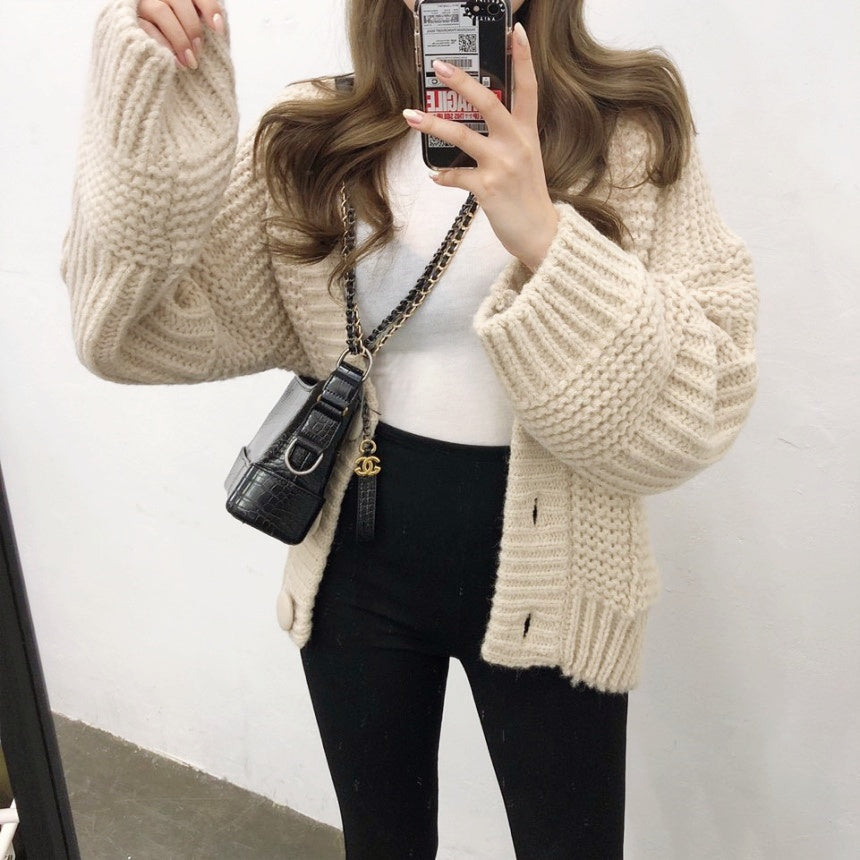 Vネックルーズカーディガン