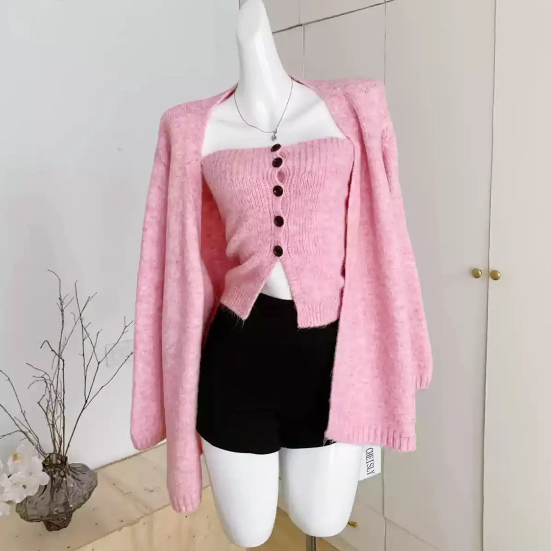 ボタンラインベアトップアンサンブル