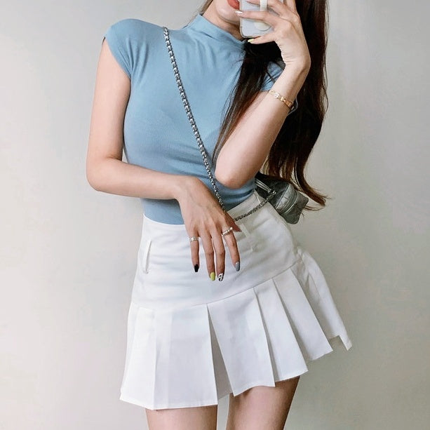 ハイネックタイトトップス