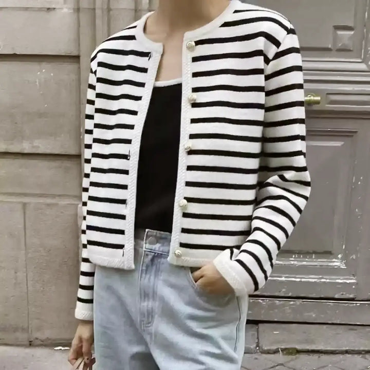 ストライプカーディガンショートパンツセットアップ