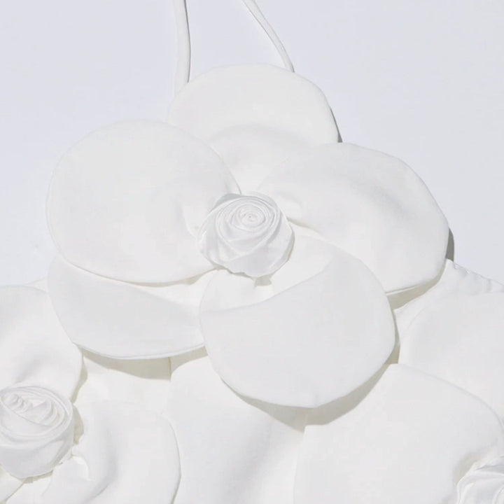 ホルターネックフラワーミニドレス