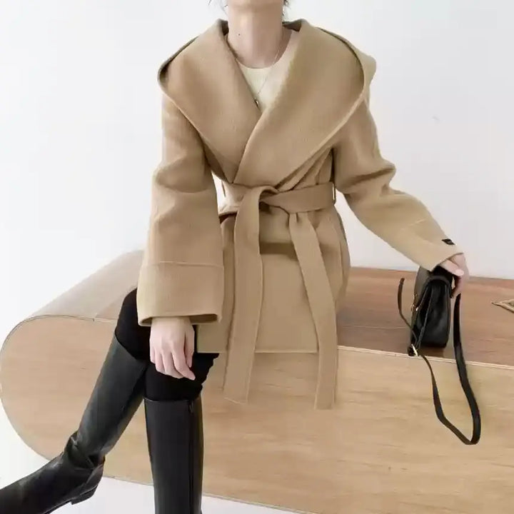 ウエストベルトフーディーコート