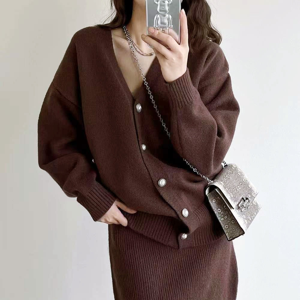 キャミニットワンピースカーディガンセットアップ