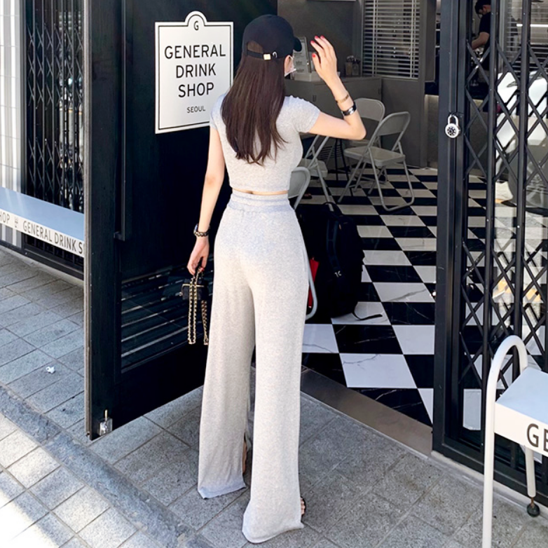 カジュアルTワイドパンツセットアップ