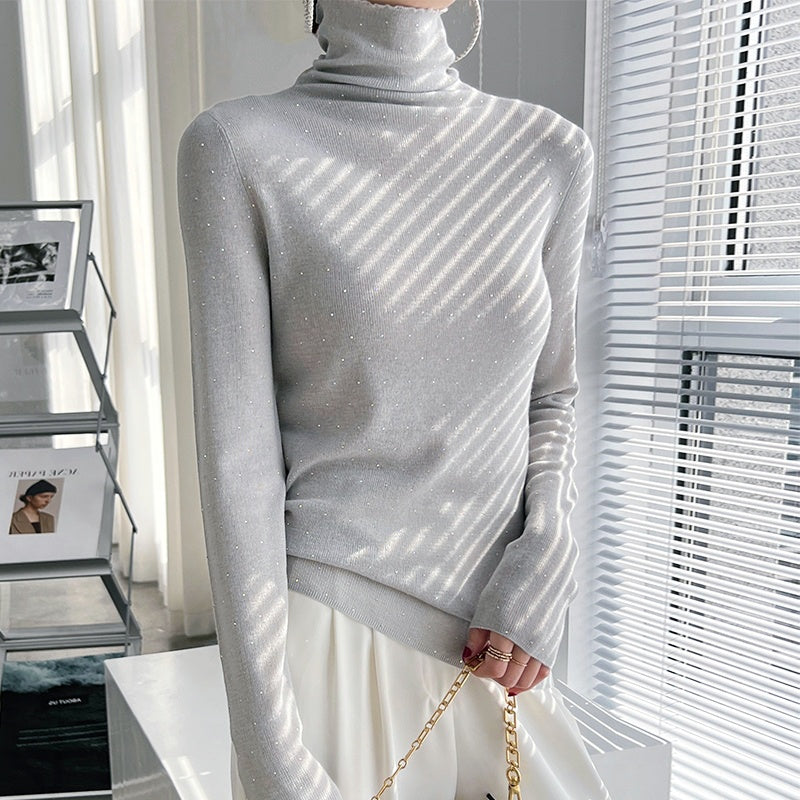 タートルネックストーンニット
