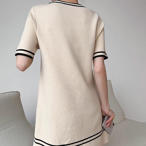 コントラストチェーンニットワンピース