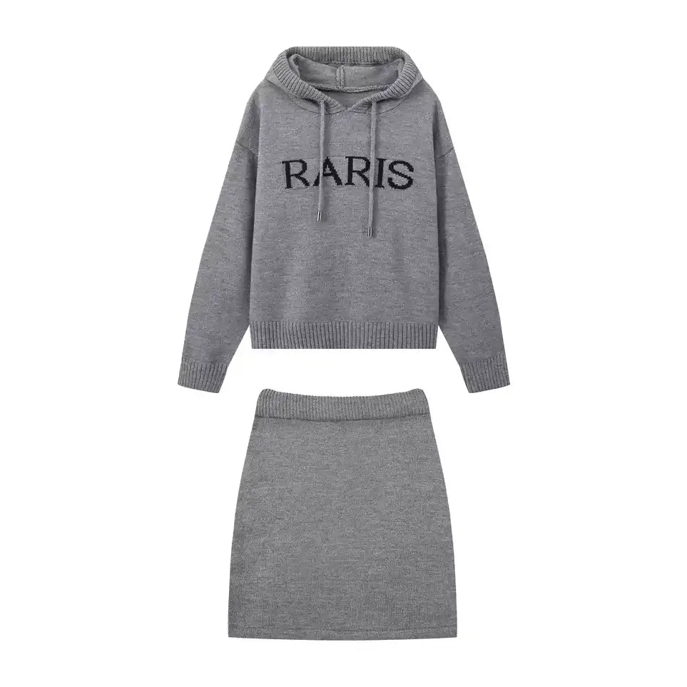 PARISロゴフーディースカートセットアップ