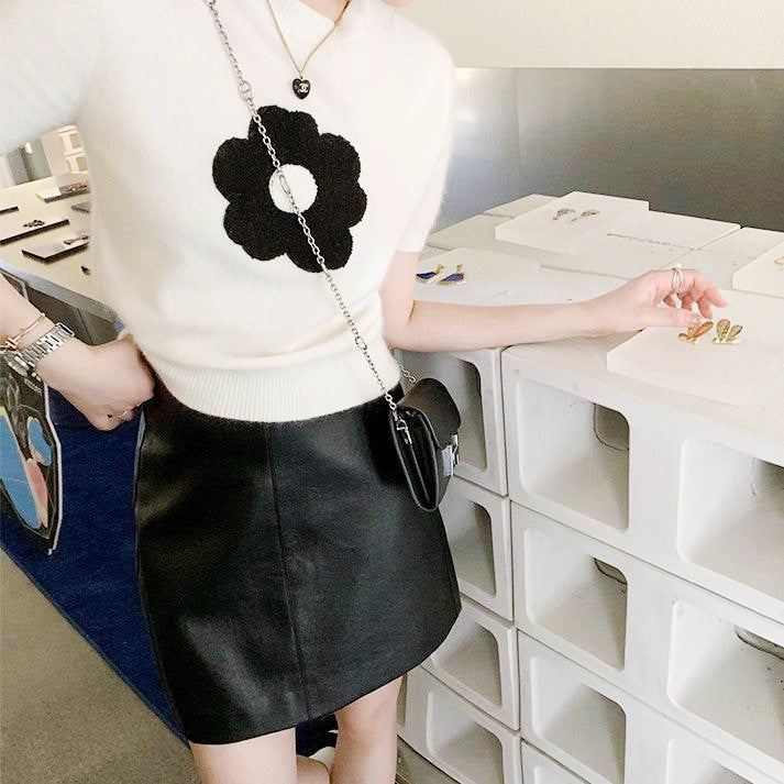 ハーフスリーブデイジーニット