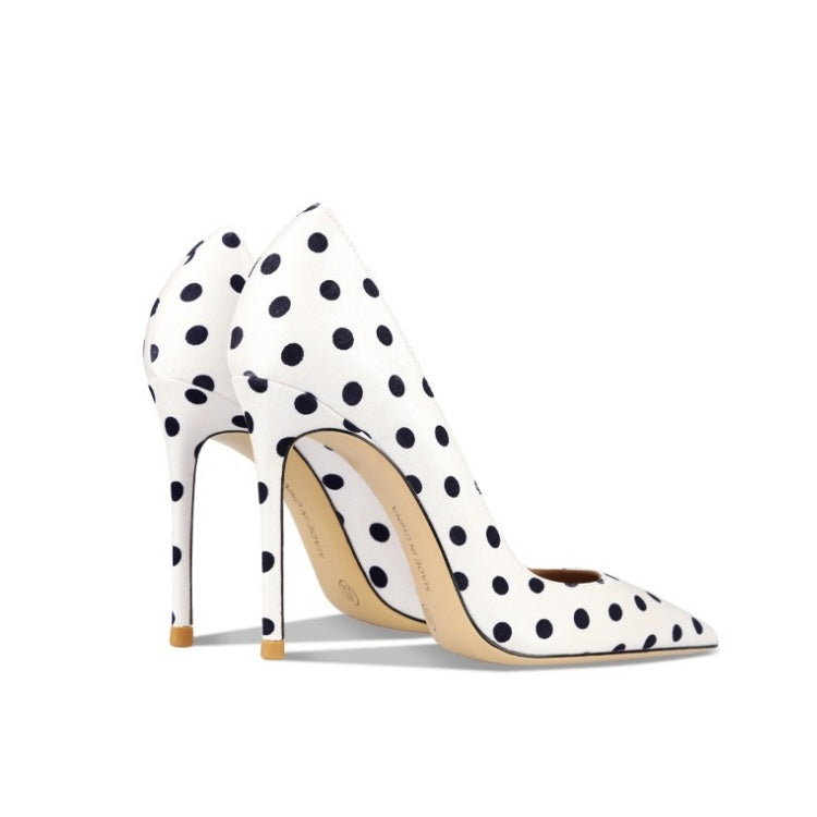 ドット柄ハイヒールパンプス