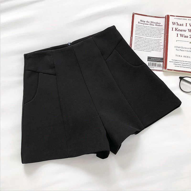 ワイドハイウエストショートパンツ