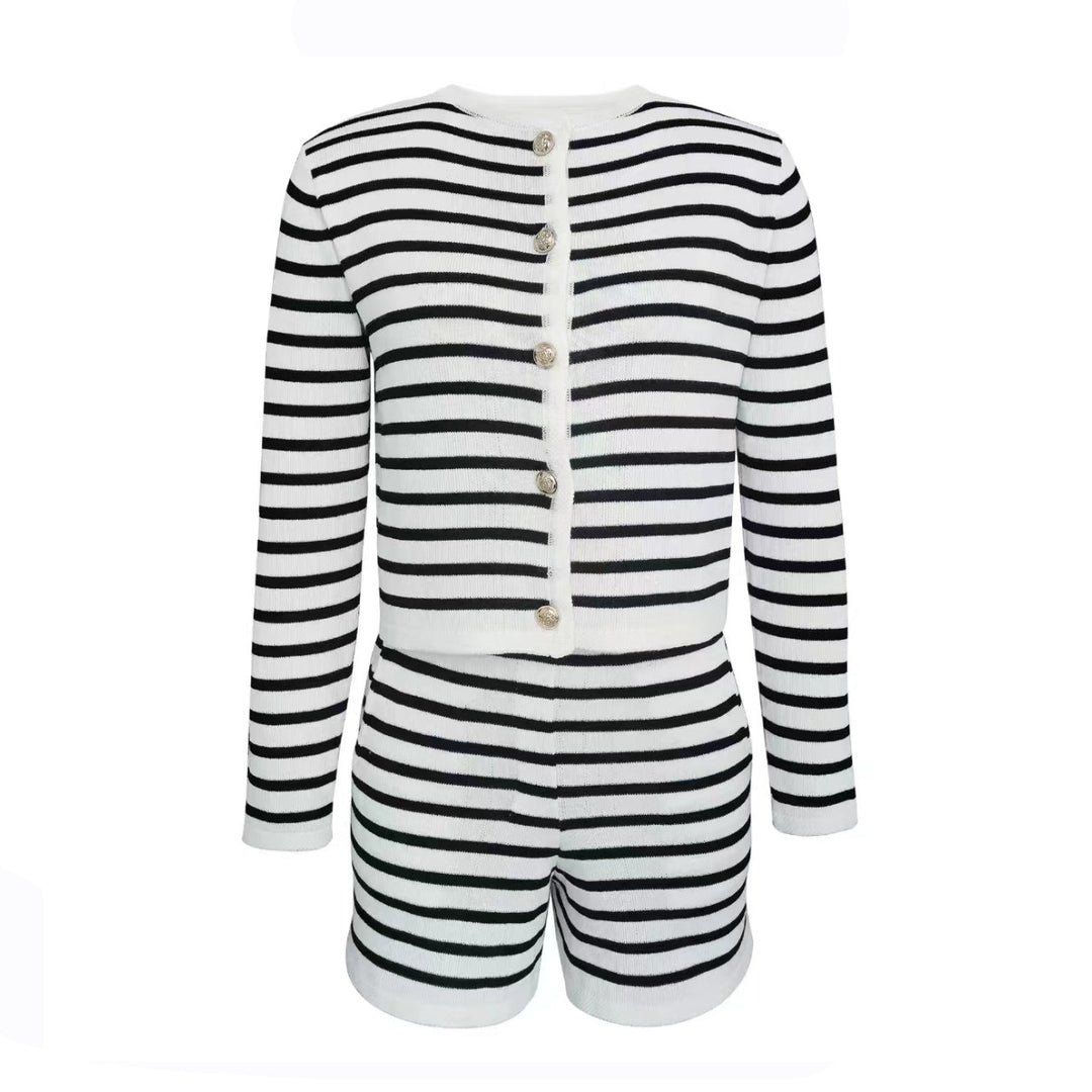 ストライプカーディガンショートパンツセットアップ