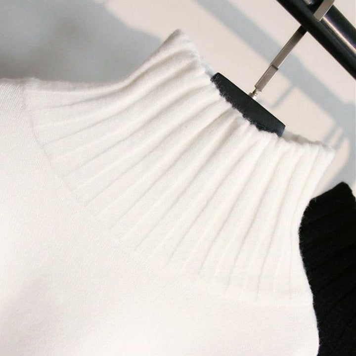 ハイネックニットプルオーバー