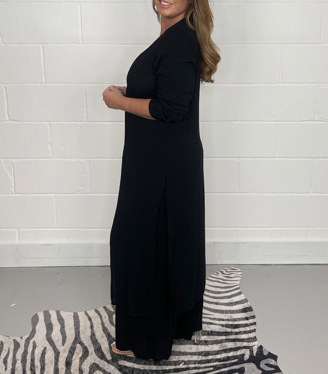 Alejandra - カジュアルVネックツーピースセット