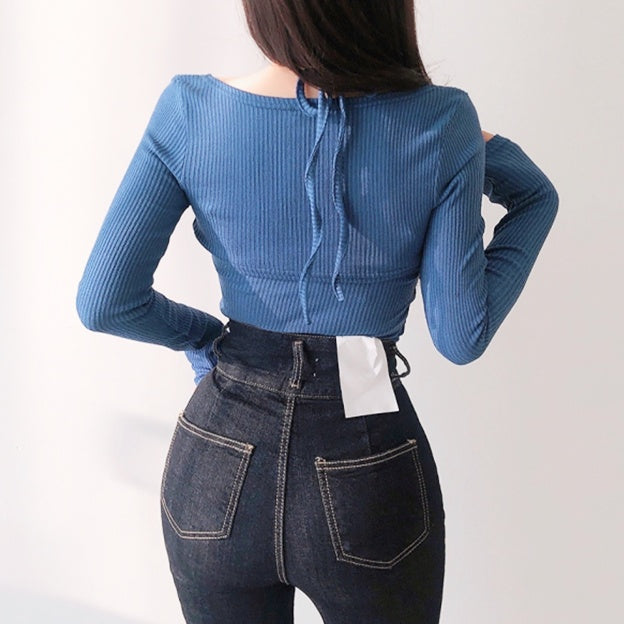 ホルターネックスリムツーピーストップス