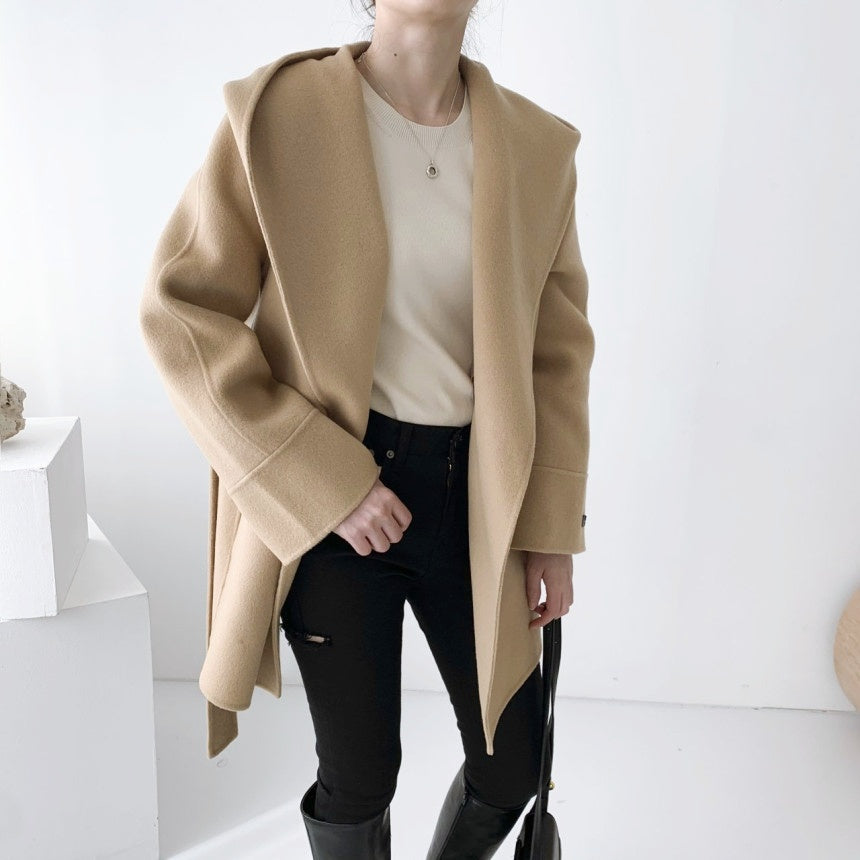 ウエストベルトフーディーコート