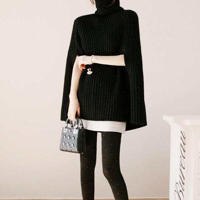 ハイネックニットポンチョ