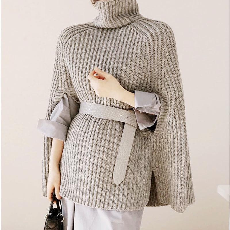 ハイネックニットポンチョ