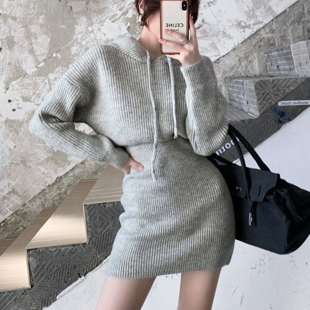 フーディーニットスリムワンピース