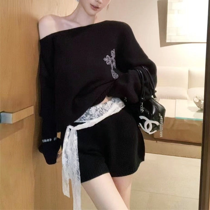 クロスエンブロイダリーニットセットアップ