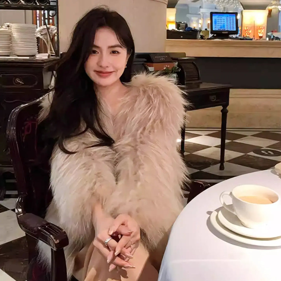 ボリュームフェイクファーショートコート